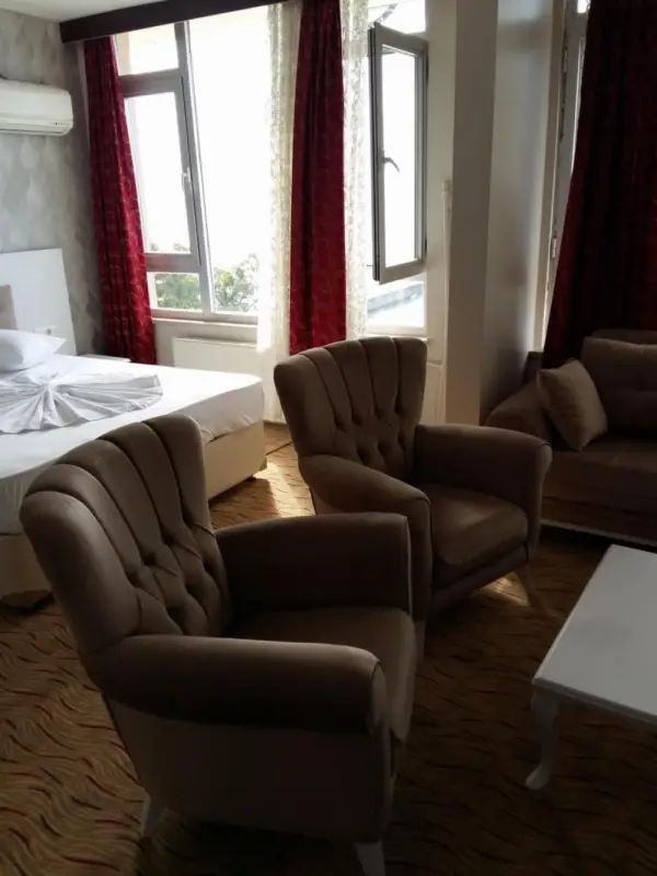 Cihan Hotel Main image